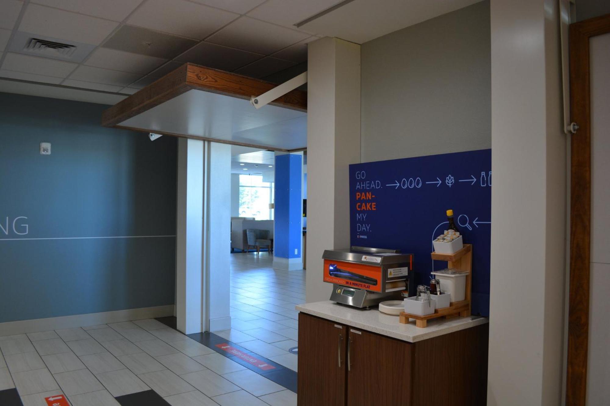 Holiday Inn Express & Suites Liberal Dış mekan fotoğraf