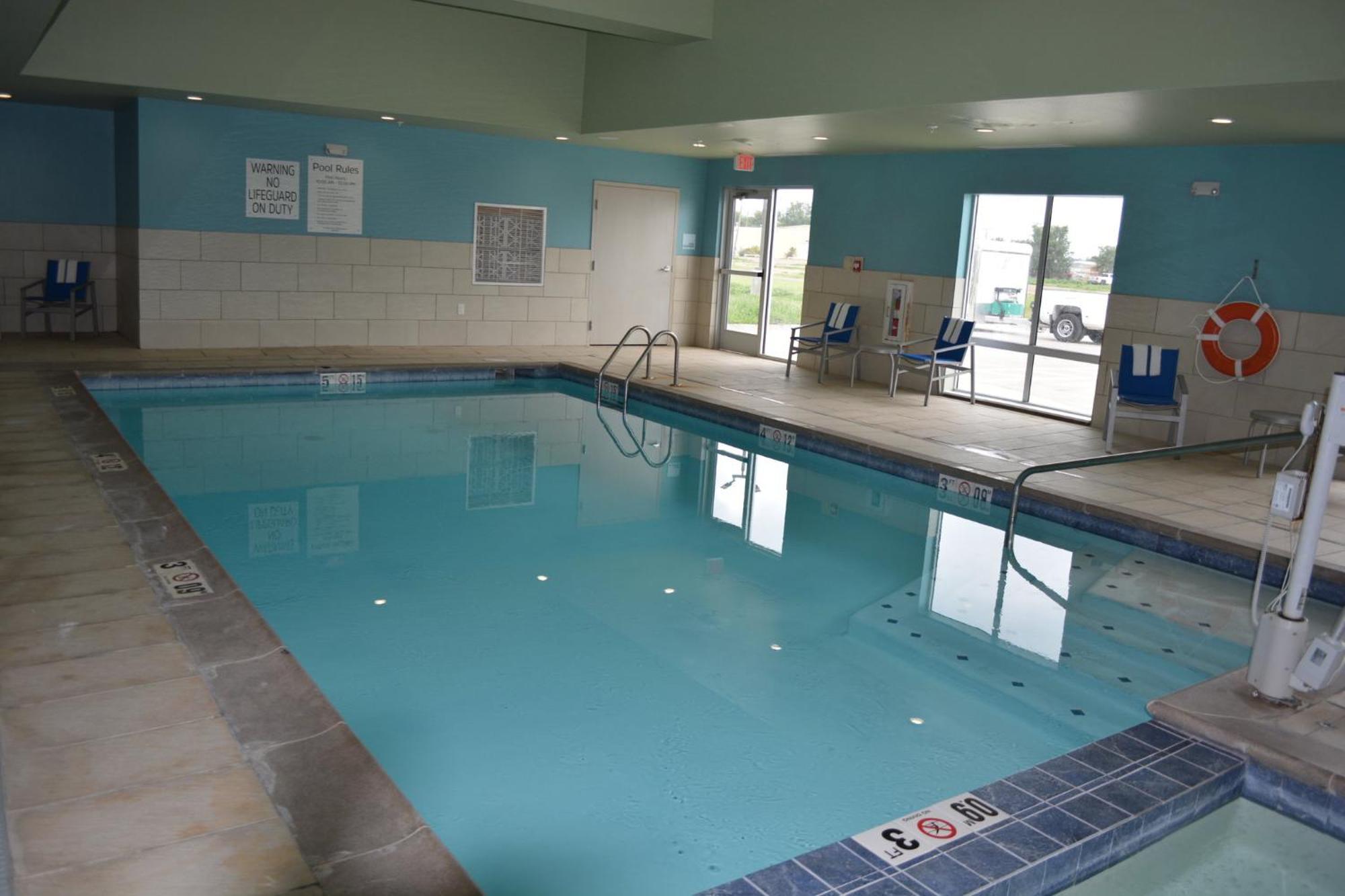 Holiday Inn Express & Suites Liberal Dış mekan fotoğraf