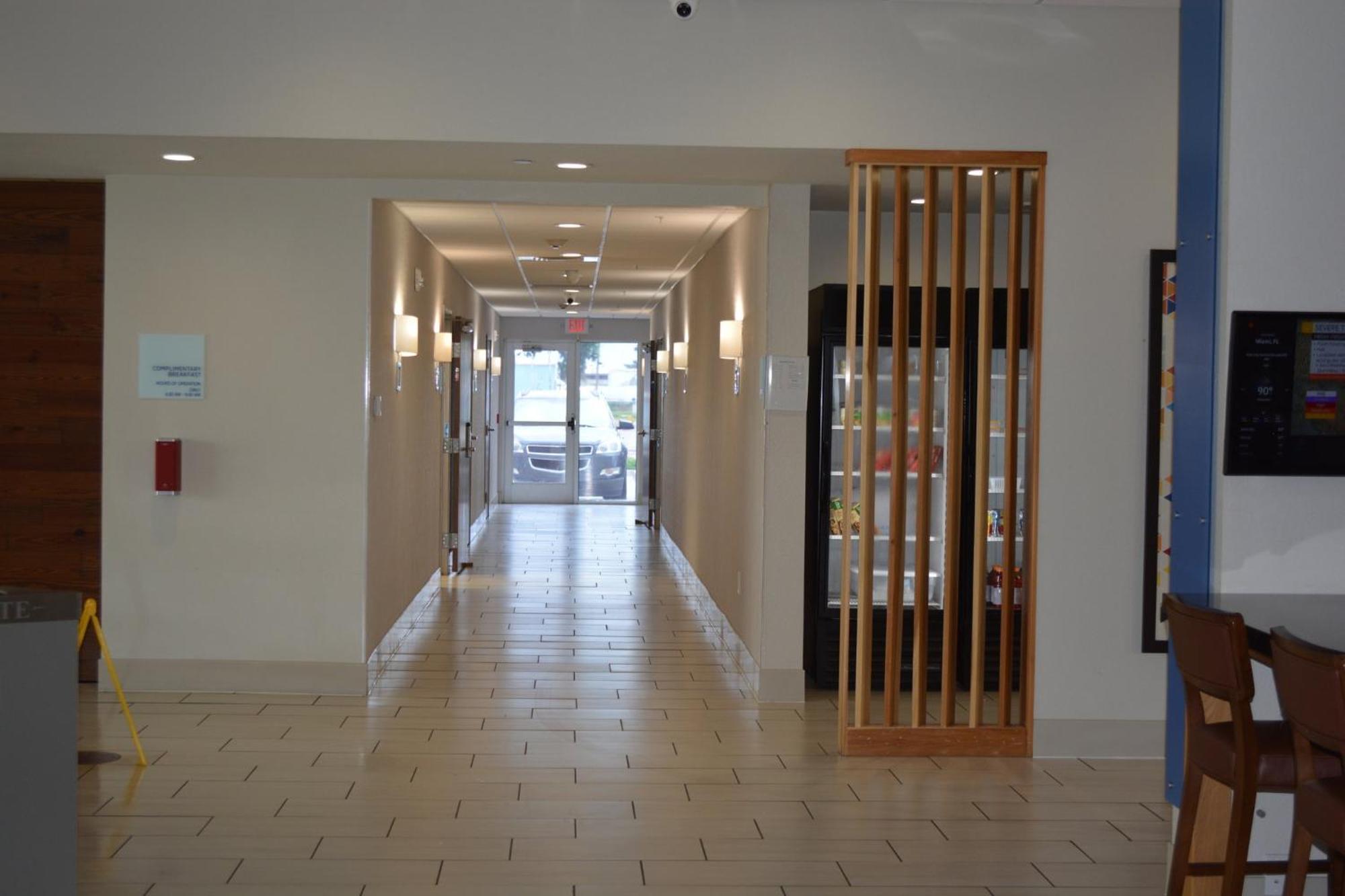 Holiday Inn Express & Suites Liberal Dış mekan fotoğraf