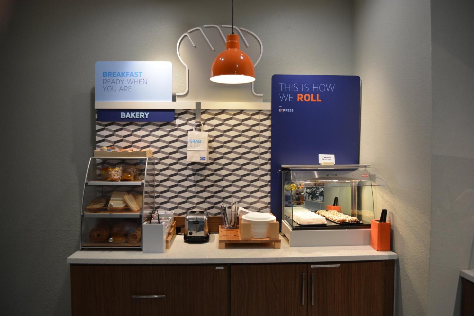 Holiday Inn Express & Suites Liberal Dış mekan fotoğraf
