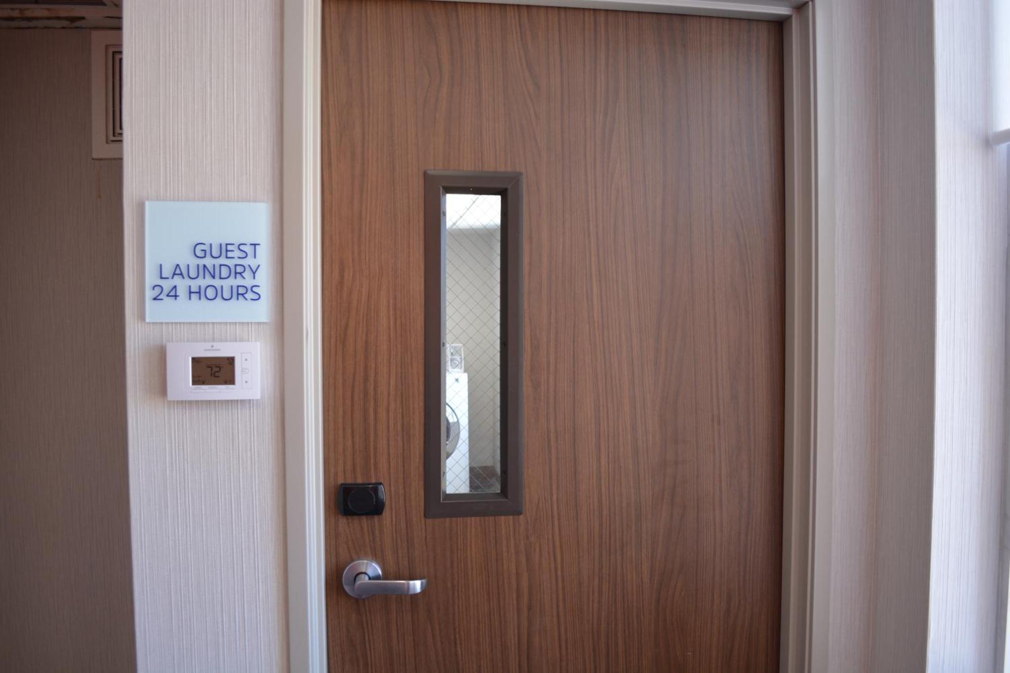 Holiday Inn Express & Suites Liberal Dış mekan fotoğraf